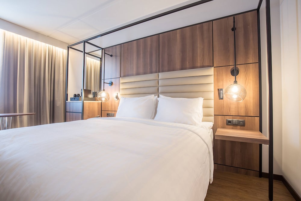 

Bari - Spånga - AC Hotel by Marriott Stockholm Ulriksdal