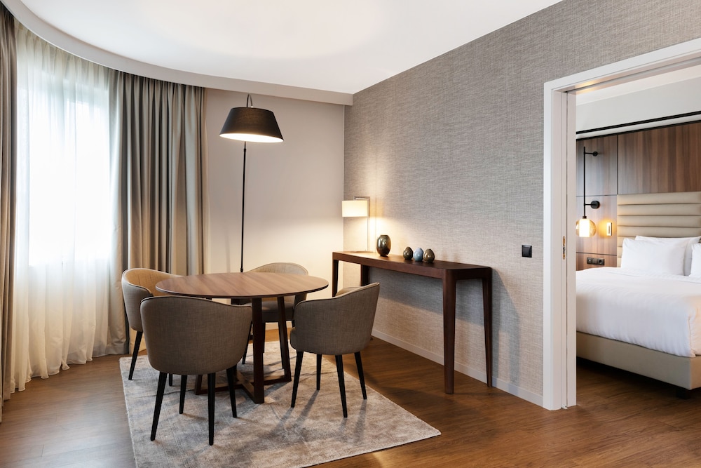 

Bologna - Sollentuna - AC Hotel by Marriott Stockholm Ulriksdal