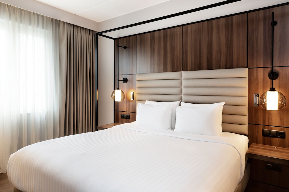 

Napoli - Täby - AC Hotel by Marriott Stockholm Ulriksdal