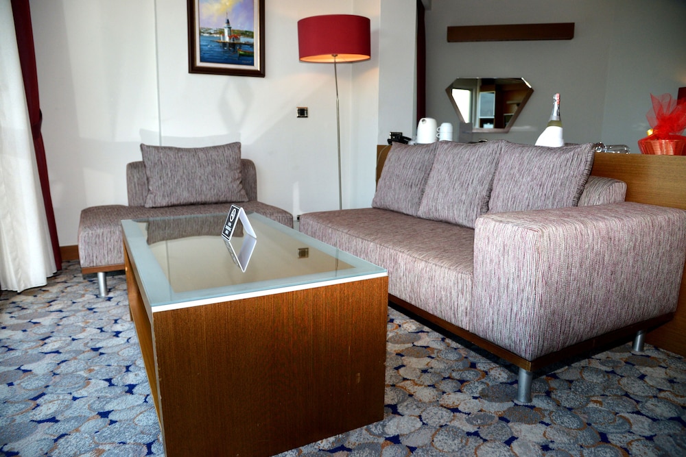 

Bari - Gebze - Hotel Hegsagone Marine Asia