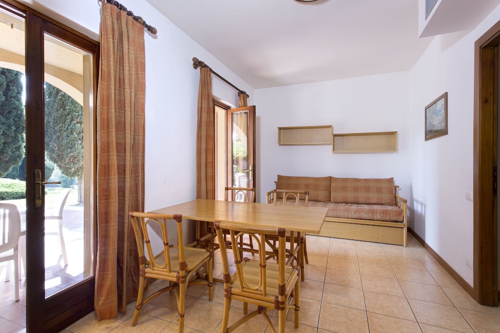

Napoli - Bardolino - Poiano Garda Resort Appartamenti