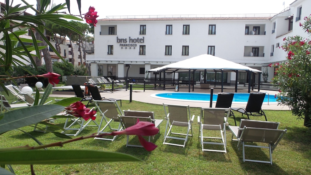 

Napoli - Baia Domizia - BNS Hotel Francisco