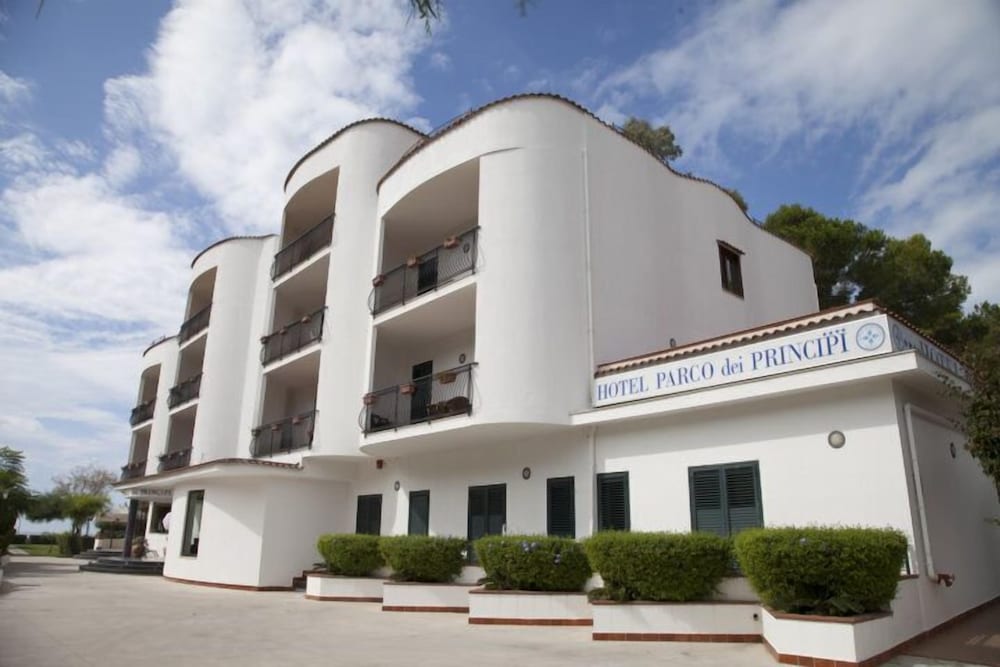 

Palermo - Agropoli - Parco Dei Principi