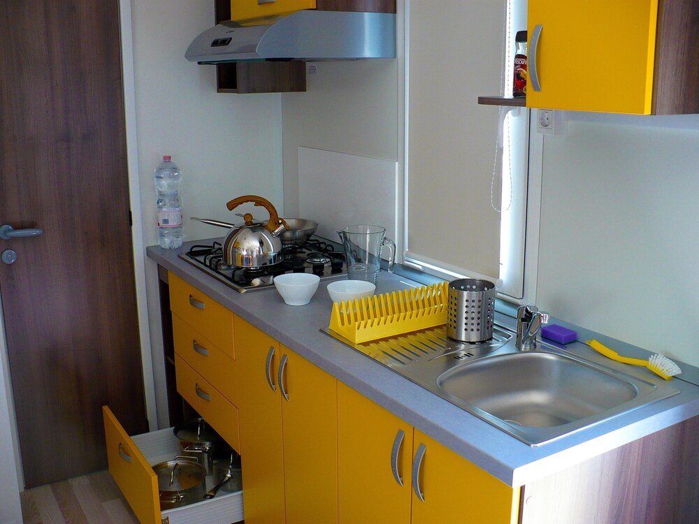 

Milano - Marciana Marina - Victoria Mobilehome Camping Ville Degli Ulivi