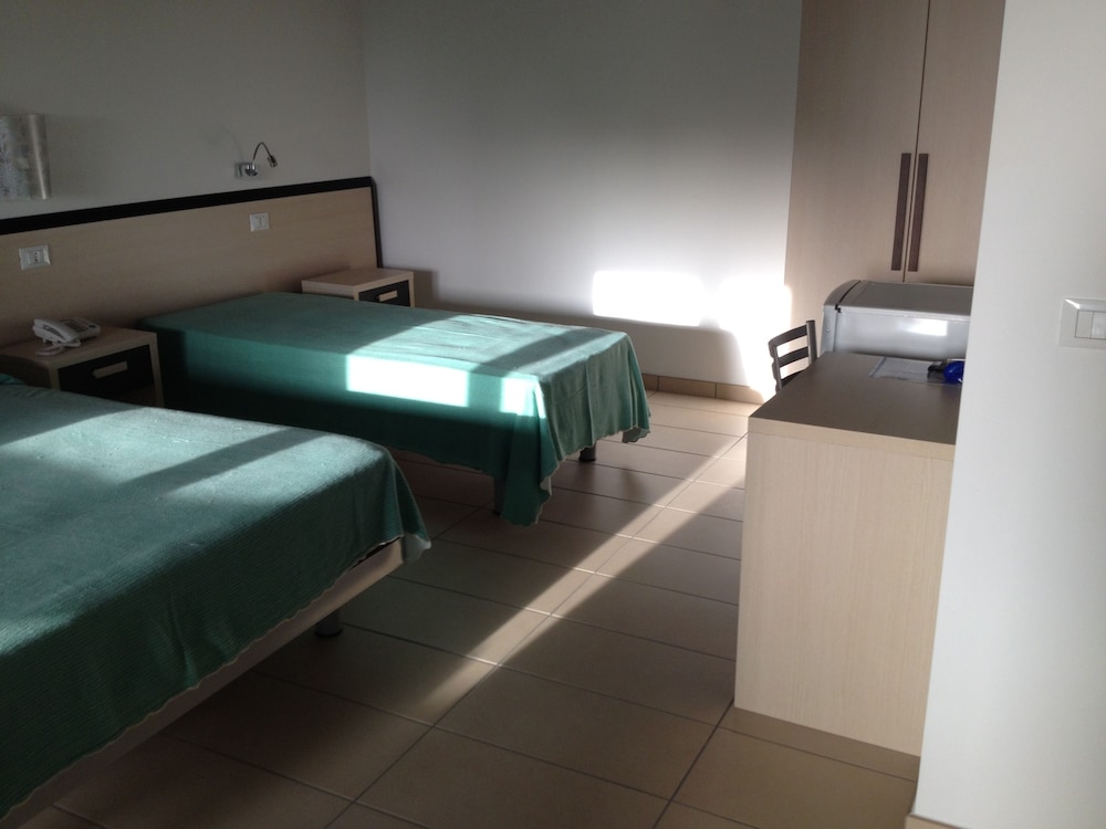 

Milano - Joppolo - Hotel Marinella