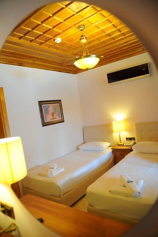 

Milano - Dalyan - BC Spa Hotel