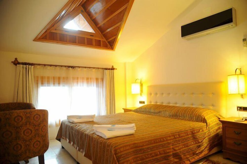 

Milano - Dalyan - BC Spa Hotel