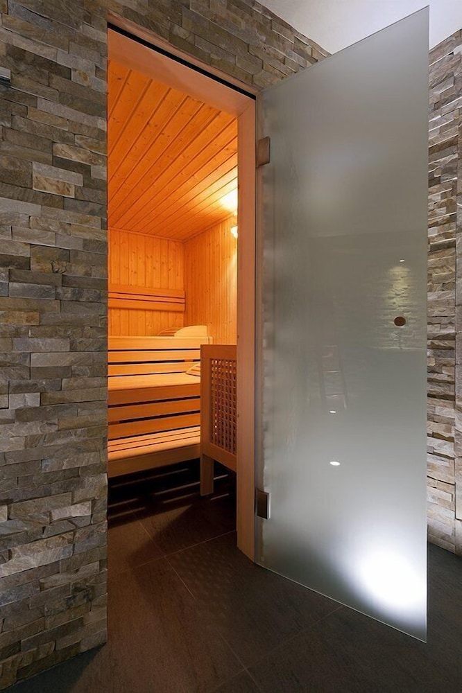 

Milano - Verbier - La Vallée Hotel & Spa