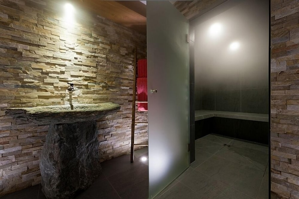 

Milano - Verbier - La Vallée Hotel & Spa