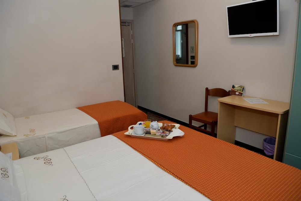 

Napoli - Sirmione - Hotel San Benedetto