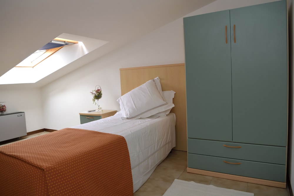 

Roma - Sirmione - Hotel San Benedetto