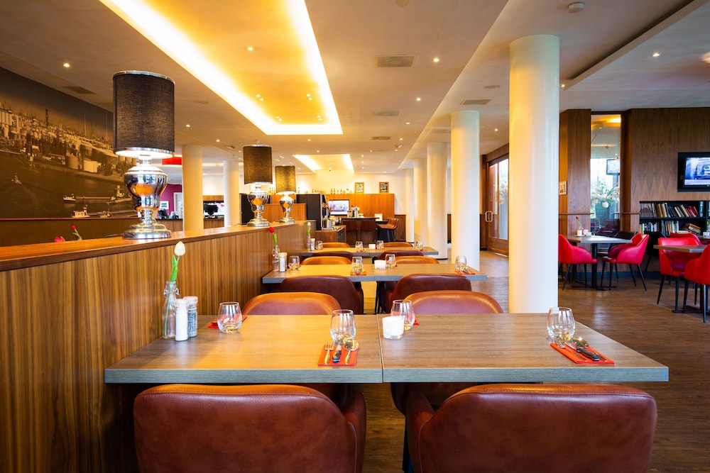 

Palermo - Rotterdam - Bastion Hotel Vlaardingen
