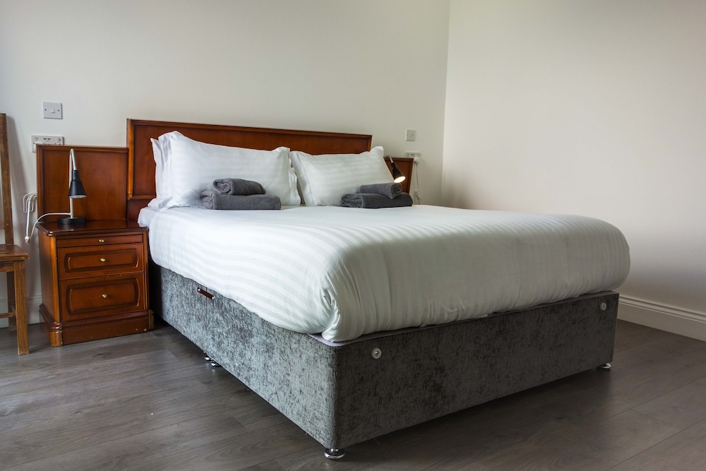 

Bologna - Edgware - Abbey Point Hotel
