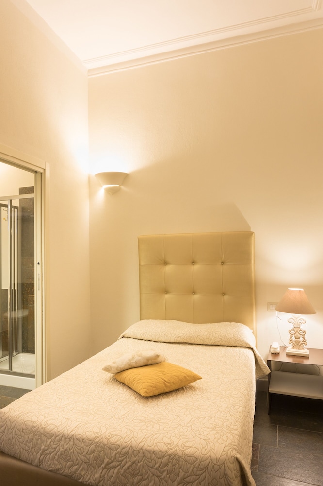 

Roma - Bosa Marina - Hotel Maison Tresnuraghes