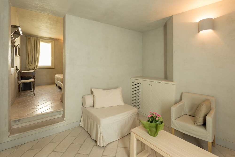 

Bologna - Bosa Marina - Hotel Maison Tresnuraghes