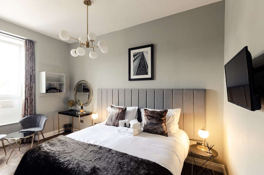 

Milano - Motherwell - Sweeney Apartments & Rooms