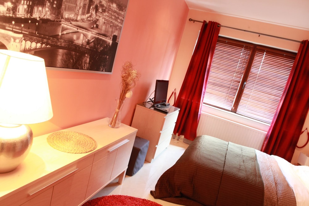 

Brindisi - Sint-Pieters-Leeuw - Residence la Fraisiere