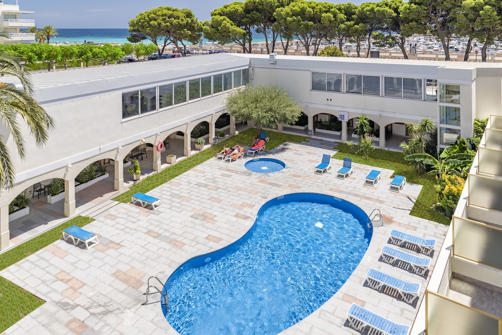 

Milano - Miami Platja - 4R Meridià Mar