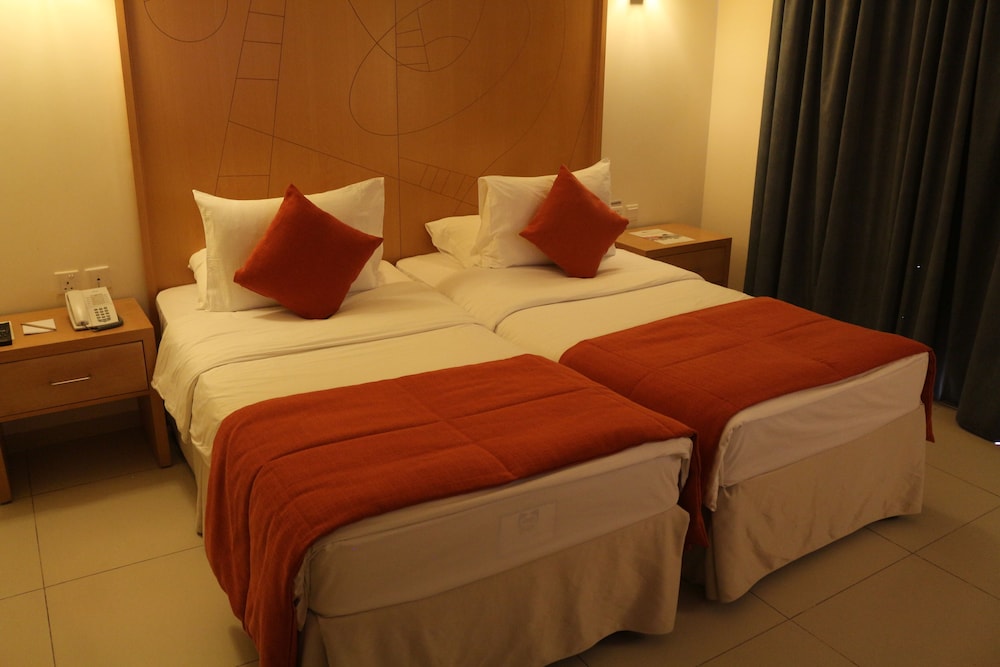 

Roma - Sowayma - Ramada Resort By Wyndham Dead Sea
