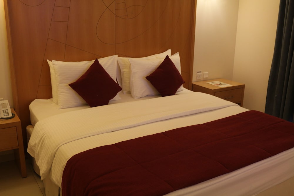 

Cagliari - Sowayma - Ramada Resort By Wyndham Dead Sea