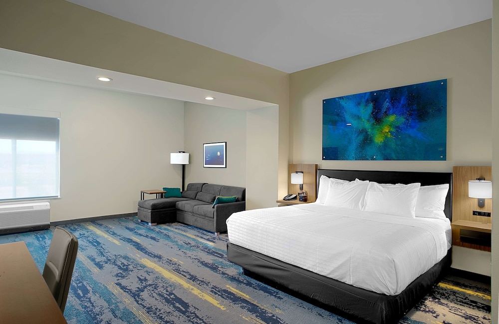 

Roma - Texas City - La Quinta Inn & Suites by Wyndham Texas City I-45