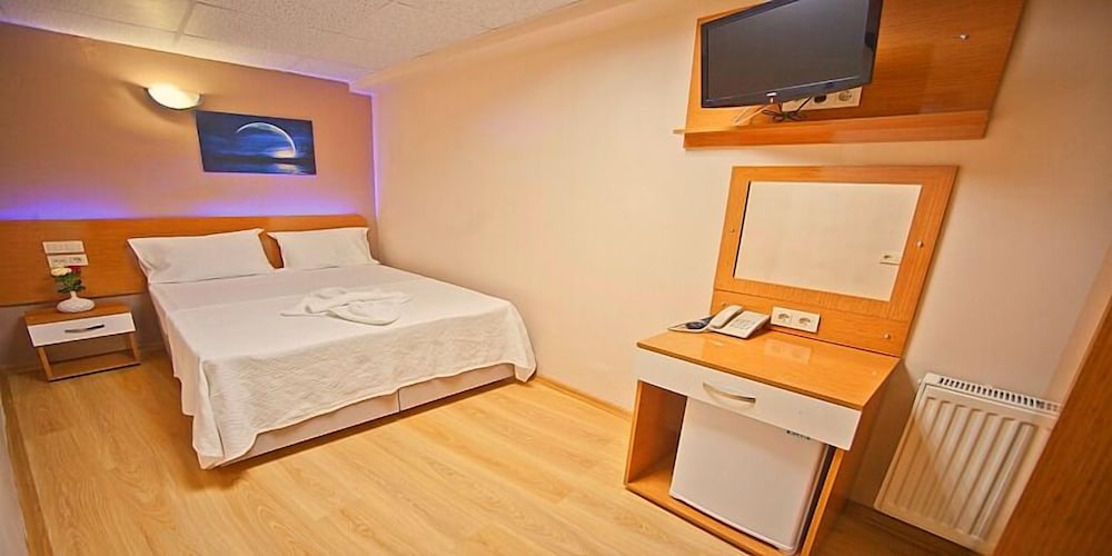 

Milano - Beylikduzu - Avcilar Emre Hotel