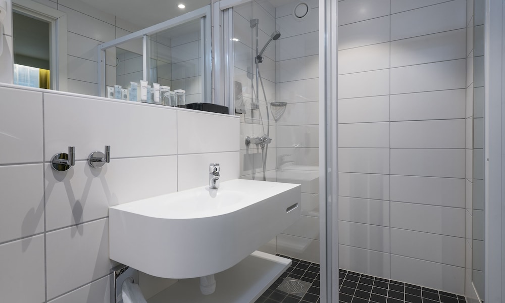 

Roma - Lorenskog - Thon Hotel Linne