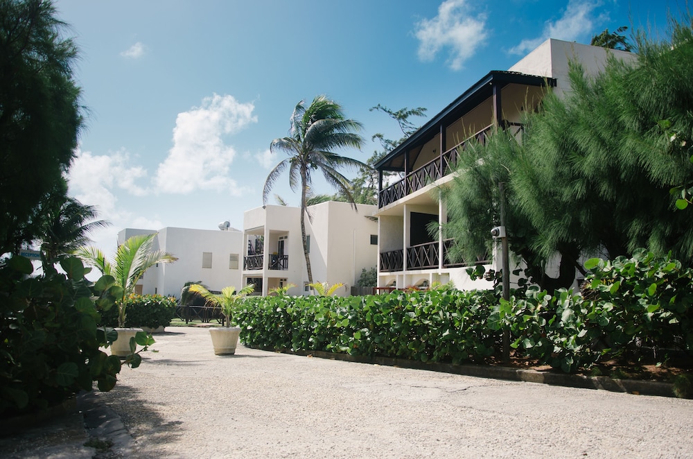 

Roma - Worthing - Ocean Spray Apartments