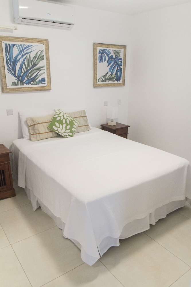 

Roma - Christ Church - Ocean Spray Apartments