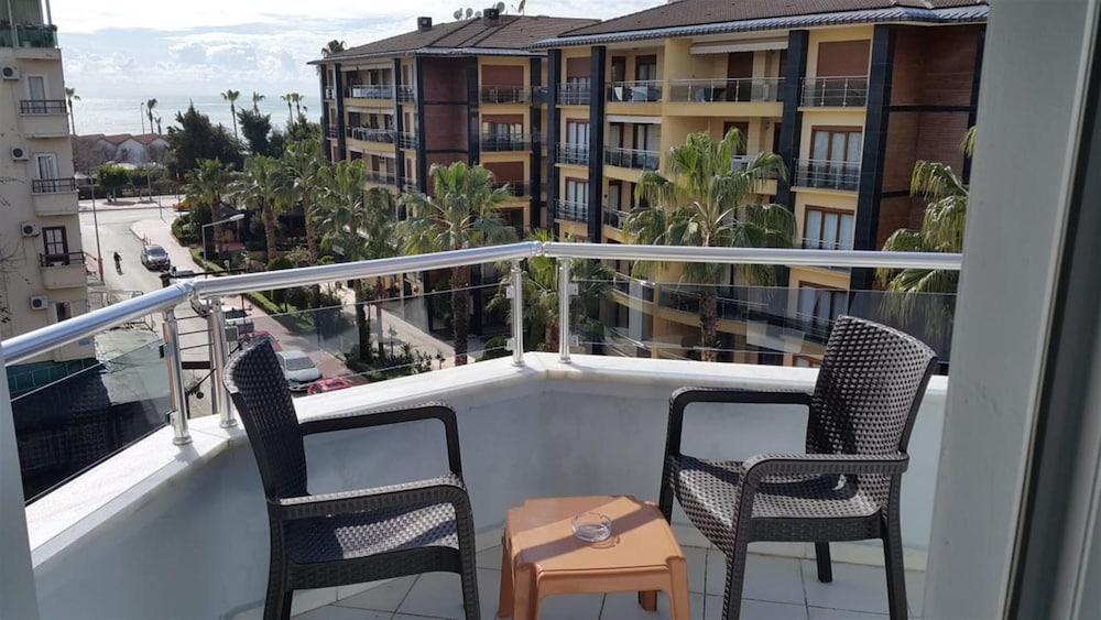 

Bologna - Mahmutlar - Yaman Life Hotel