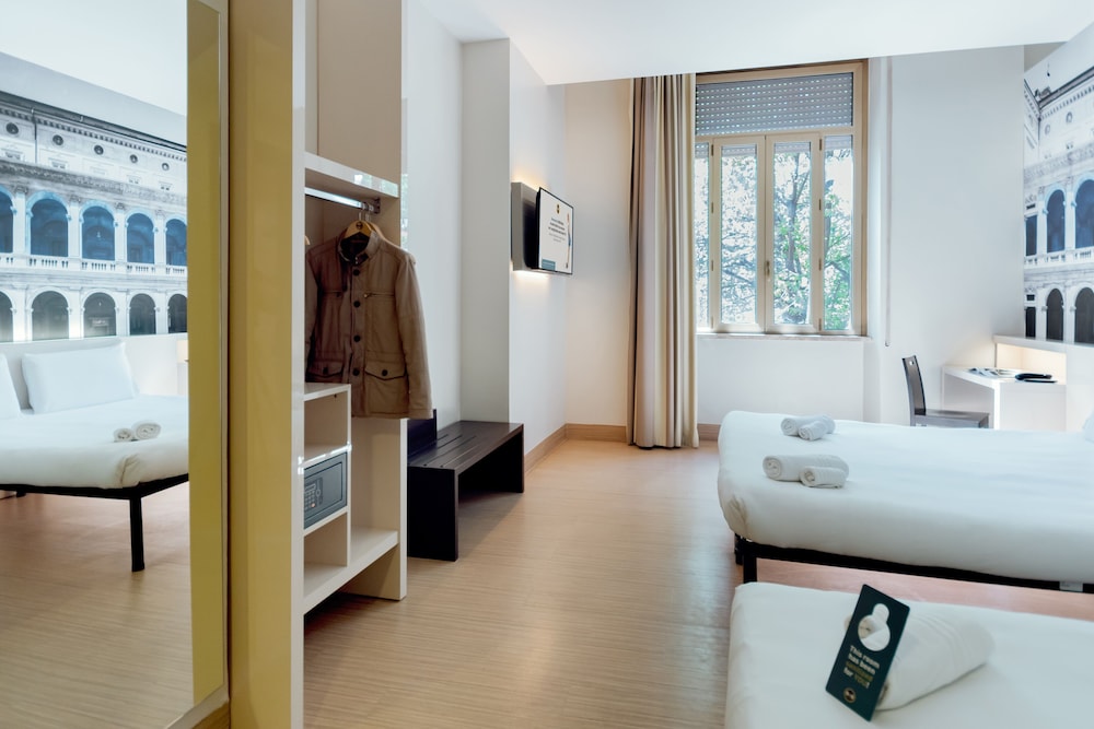 

Catania - Mostacciano - B&B Hotel Roma Trastevere