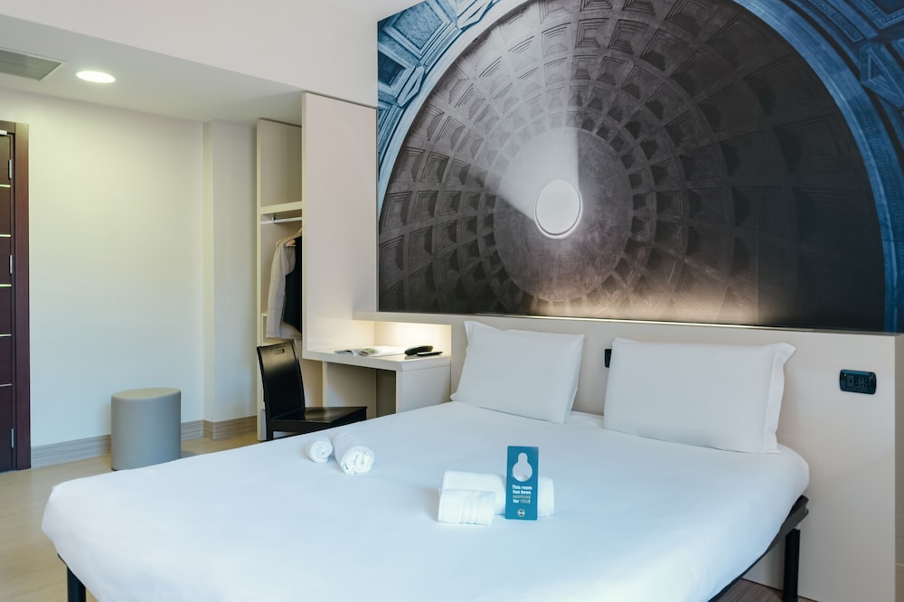 

Catania - Mostacciano - B&B Hotel Roma Trastevere