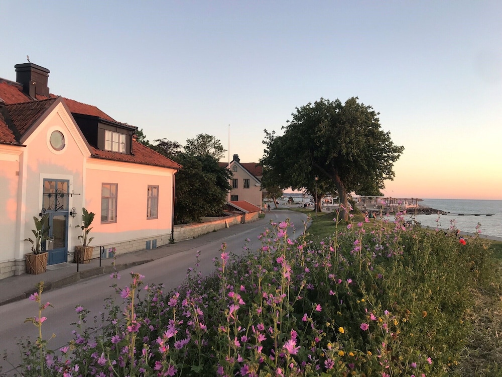 Stockholm - Visby - Villa Alma