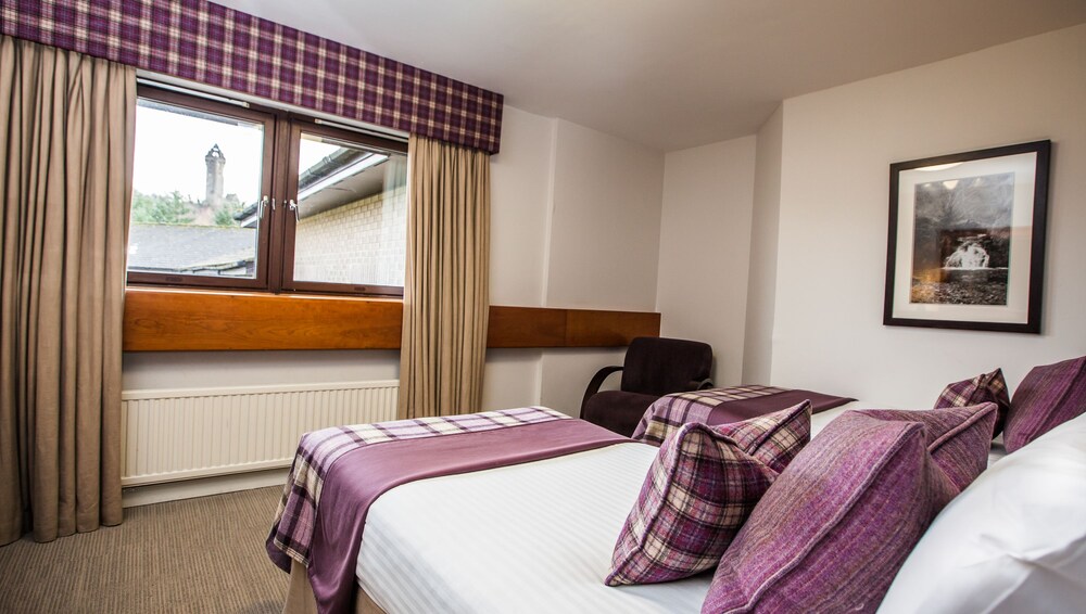 

Bologna - Stirling - Stirling Court Hotel