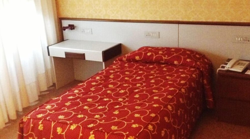 

Napoli - Verona - Hotel Maxim