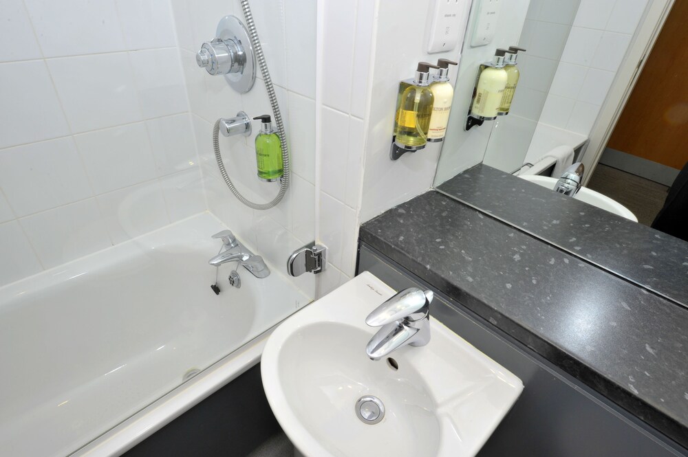 

Venezia - Stirling - Stirling Court Hotel