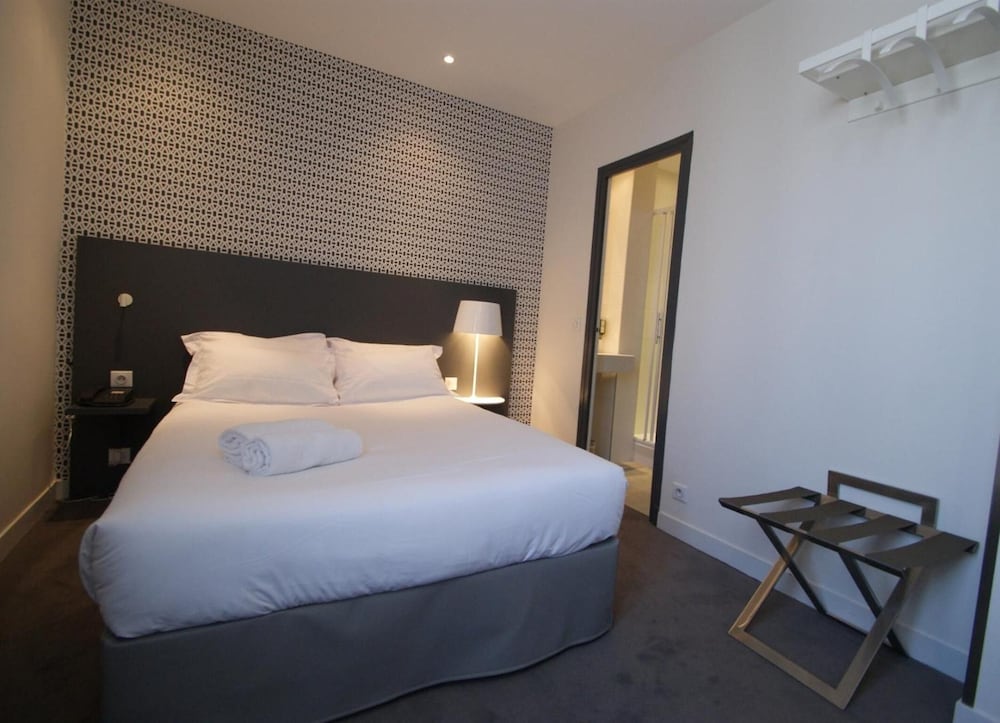 

Bologna - Boulogne-Billancourt - Parici Hôtel Boulogne Billancourt