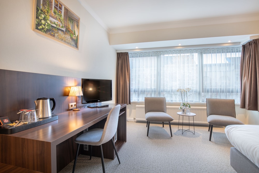 

Pisa - Gent - Hotel Carlton