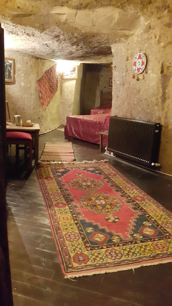 

Venezia - Güzelyurt - Cappadocia Ihlara Mansions & Caves