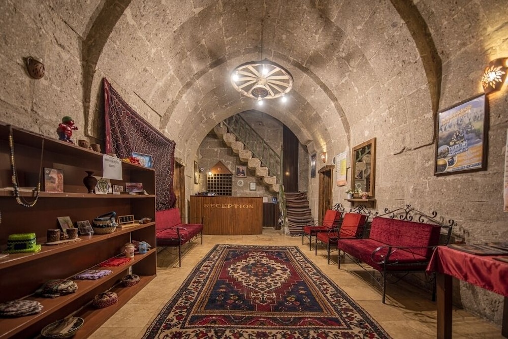 

Roma - Güzelyurt - Cappadocia Ihlara Mansions & Caves