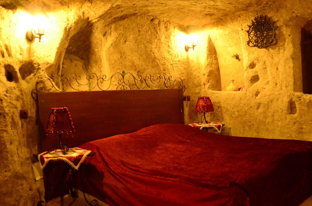 

Roma - Güzelyurt - Cappadocia Ihlara Mansions & Caves