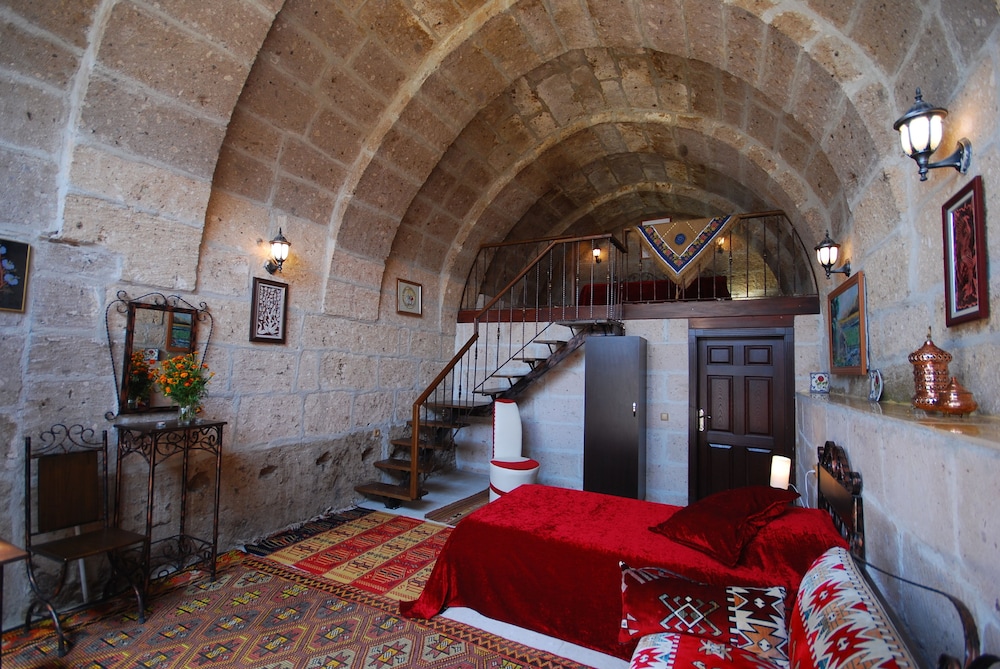 

Bari - Cappadocia, Turchia - Cappadocia Ihlara Mansions & Caves