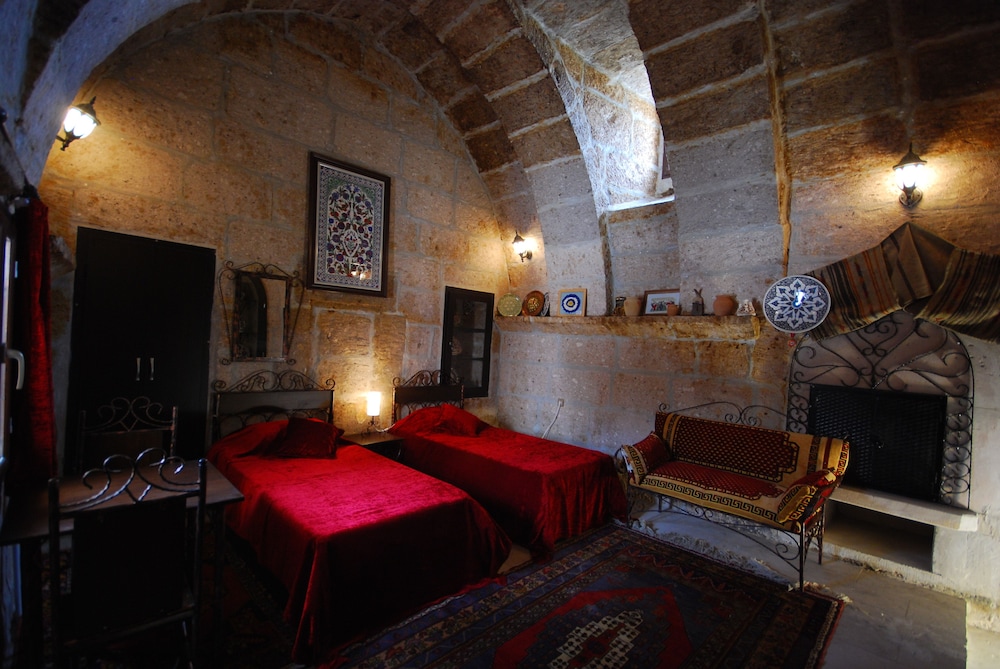 

Roma - Güzelyurt - Cappadocia Ihlara Mansions & Caves