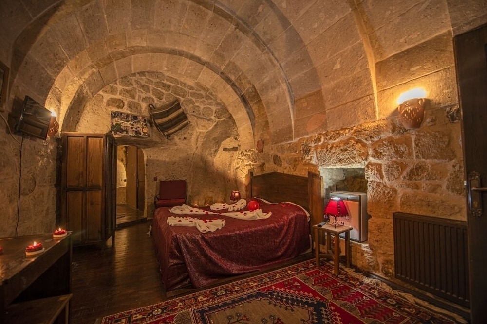 

Roma - Güzelyurt - Cappadocia Ihlara Mansions & Caves