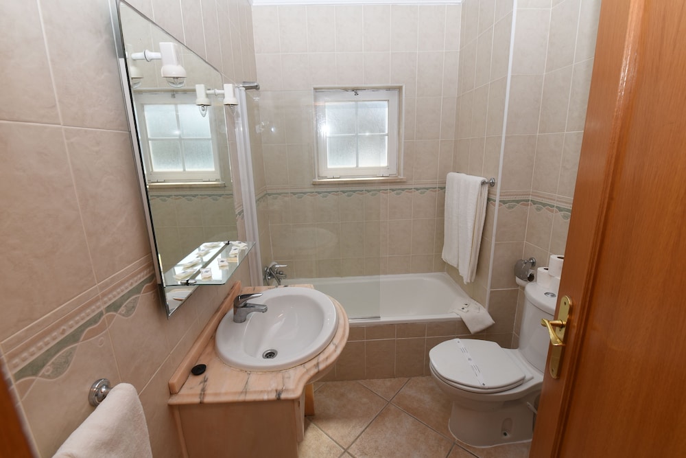 

Napoli - Altura - Praia da Lota Resort – Beachfront Apartments