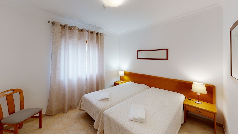 

Milano - Altura - Praia da Lota Resort – Beachfront Apartments