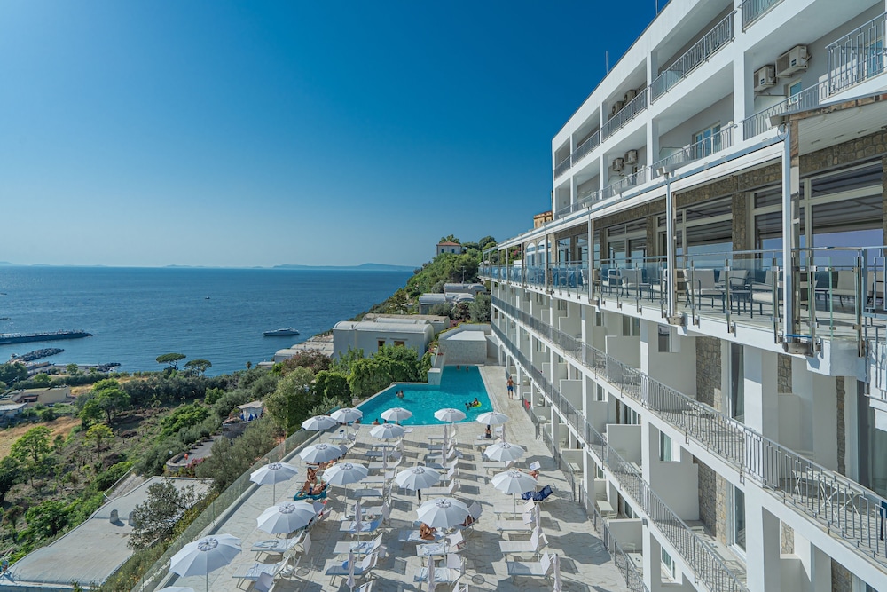 

Milano - Piano di Sorrento - Hotel Mary