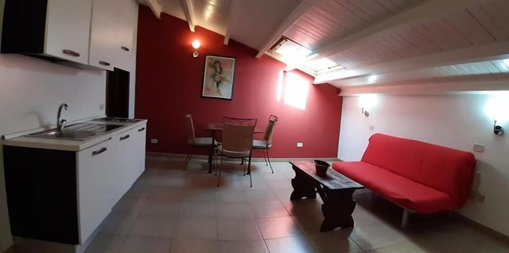 

Bari - Catania - Residence La Palma