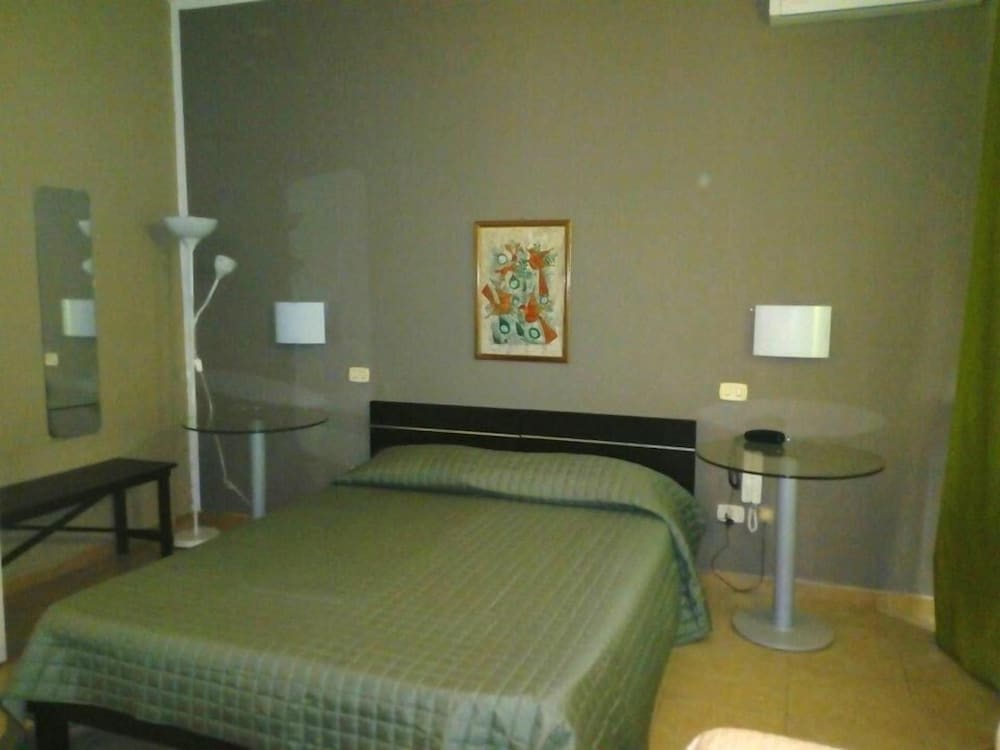 

Genova - Catania - Residence La Palma