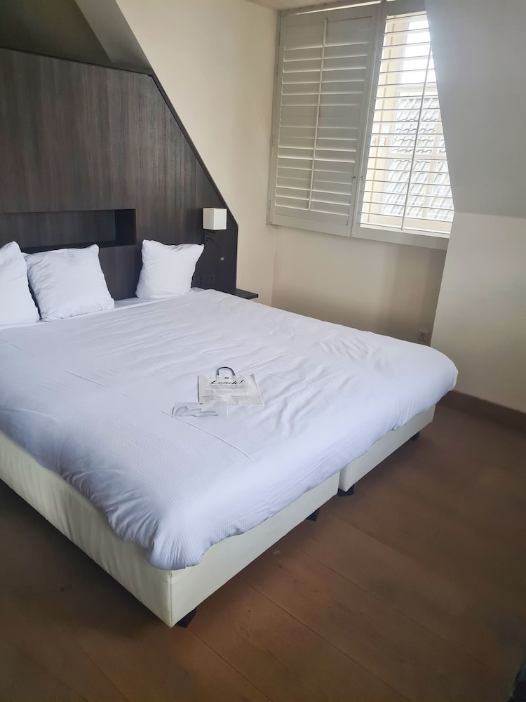 

Firenze - Huizen - Fletcher Hotel - Restaurant Nautisch Kwartier